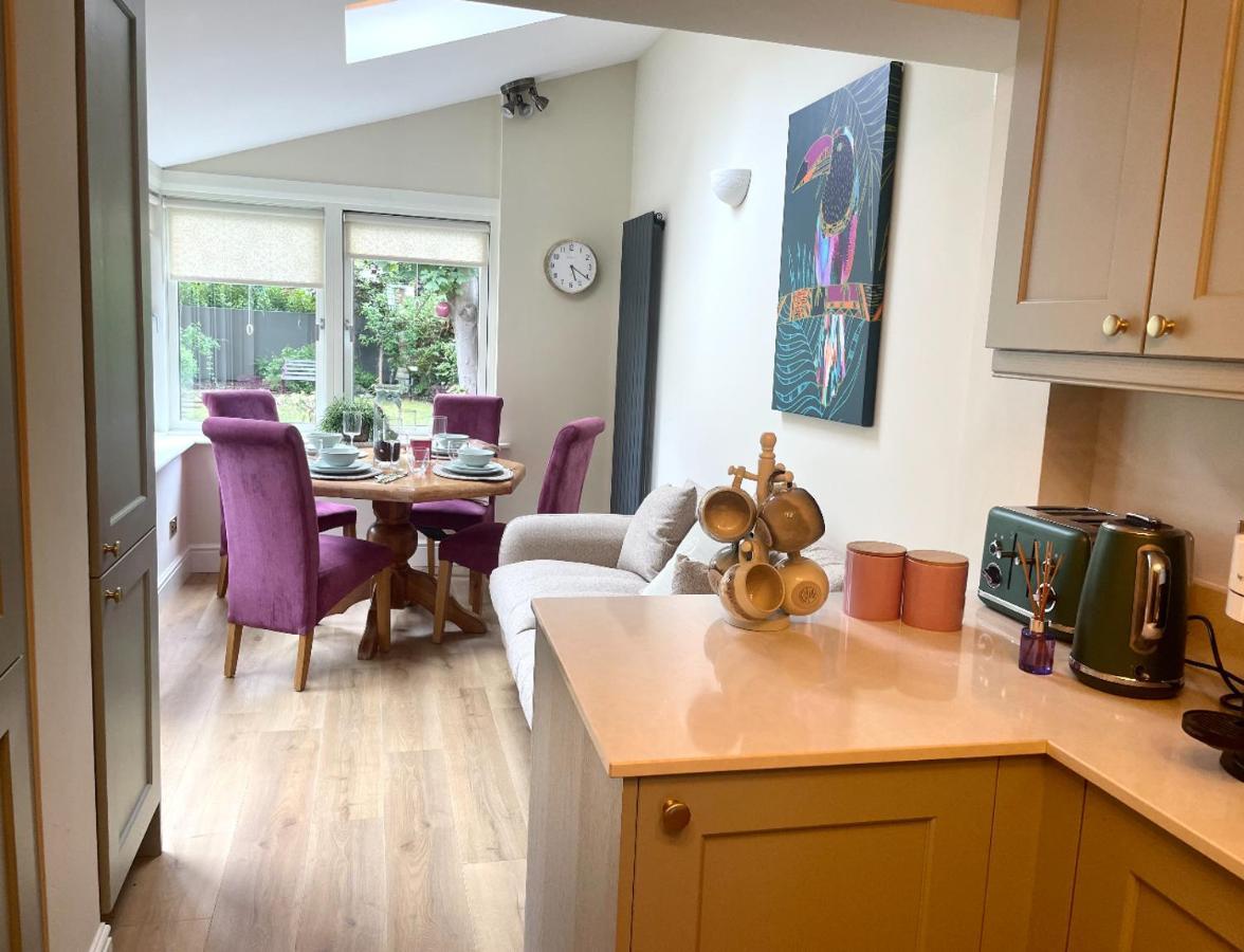 Fashionable Chic Townhouse In D4 Villa Dublin Eksteriør bilde